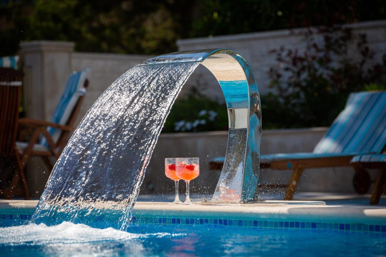Villa Aqua - Adults Only Бол Екстериор снимка