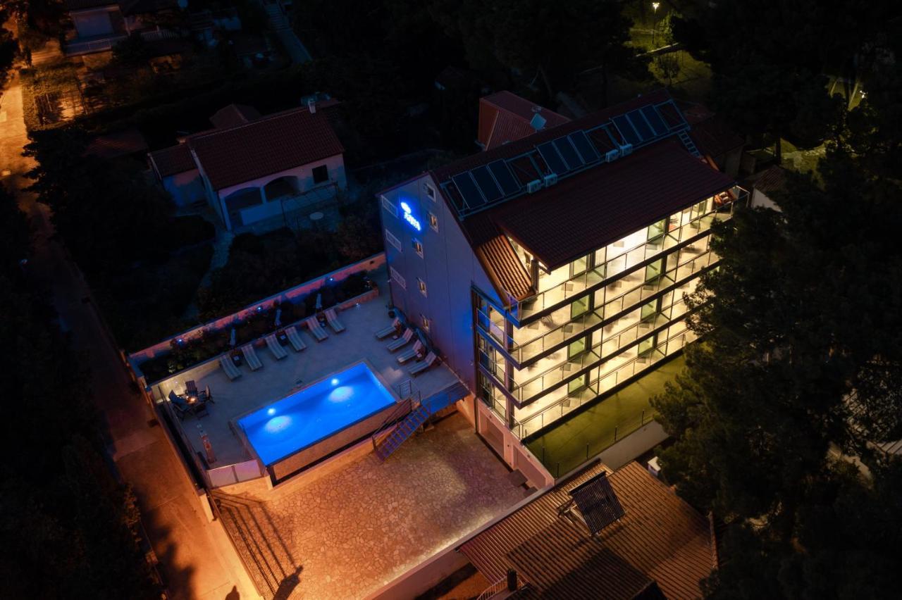 Villa Aqua - Adults Only Бол Екстериор снимка