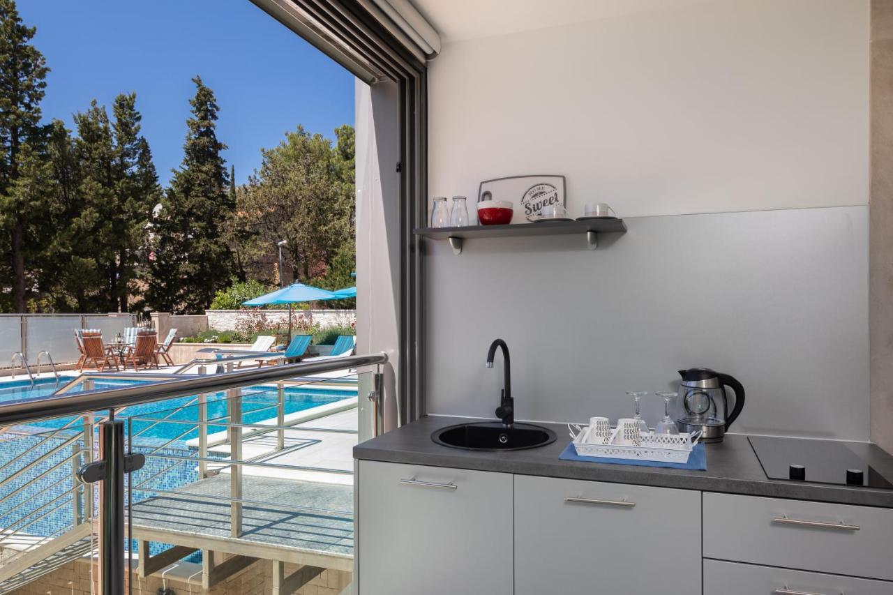Villa Aqua - Adults Only Бол Екстериор снимка